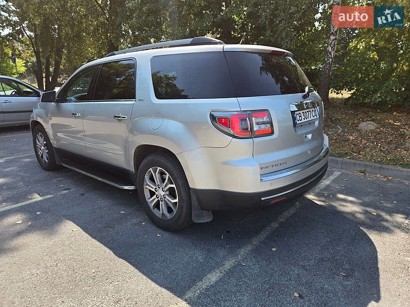 Позашляховик / Кросовер GMC Acadia 2013 в Чернігові