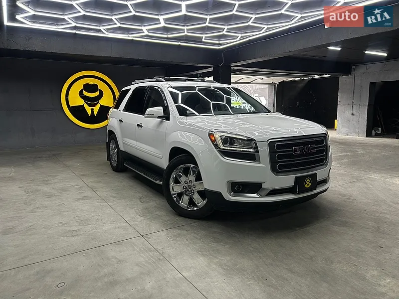 GMC Acadia