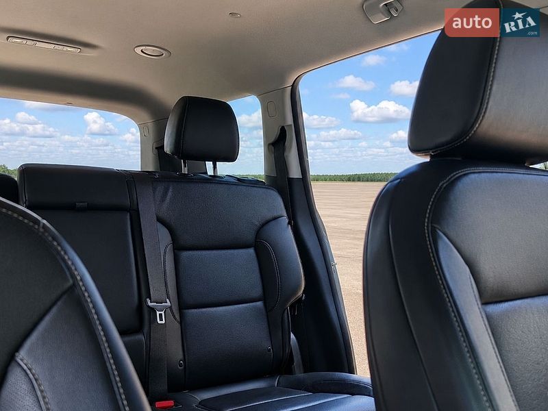 Внедорожник / Кроссовер GMC Acadia 2020 в Киеве