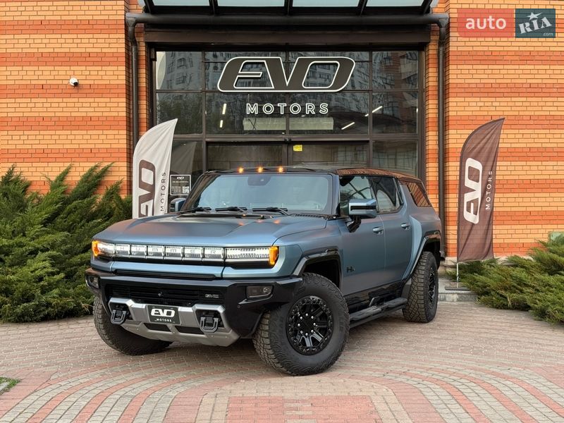 GMC Hummer EV SUV 2024