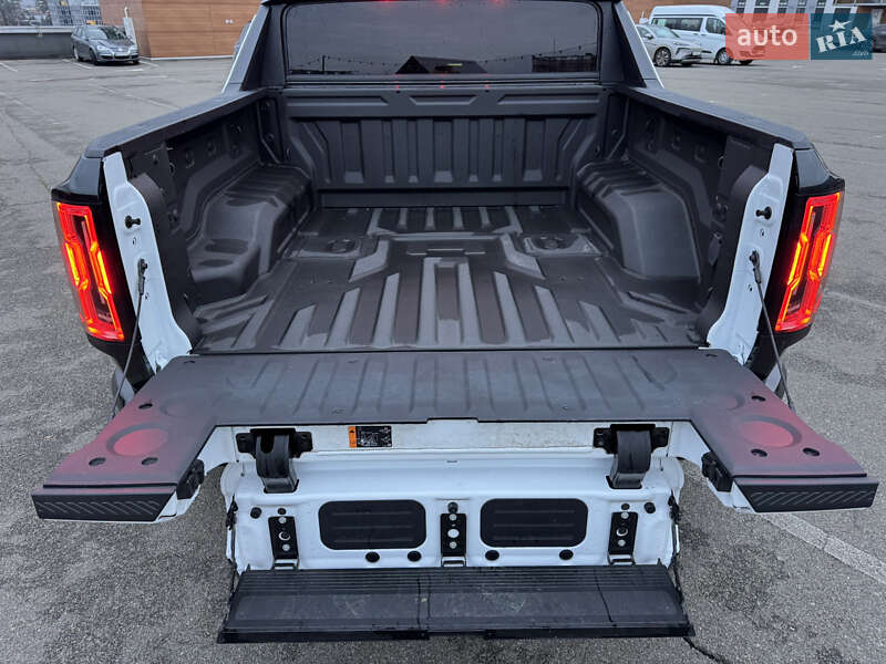 Пикап GMC Hummer EV 2024 в Киеве