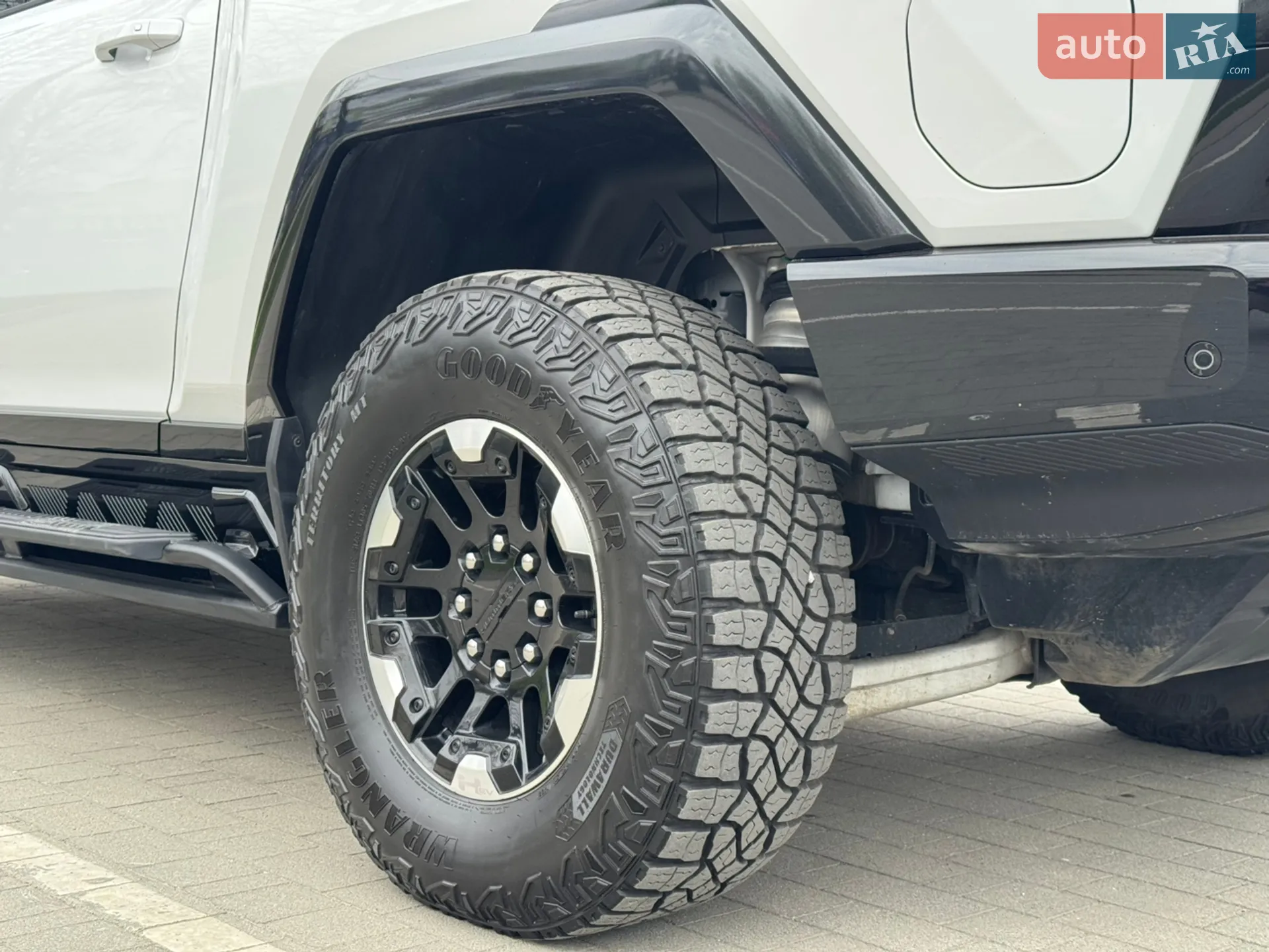 2023 GMC Hummer EV - мініатюра 86