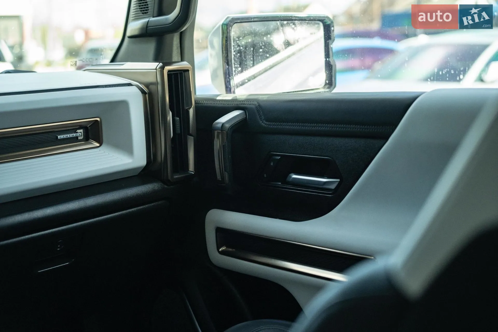 2023 GMC Hummer EV - мініатюра 40