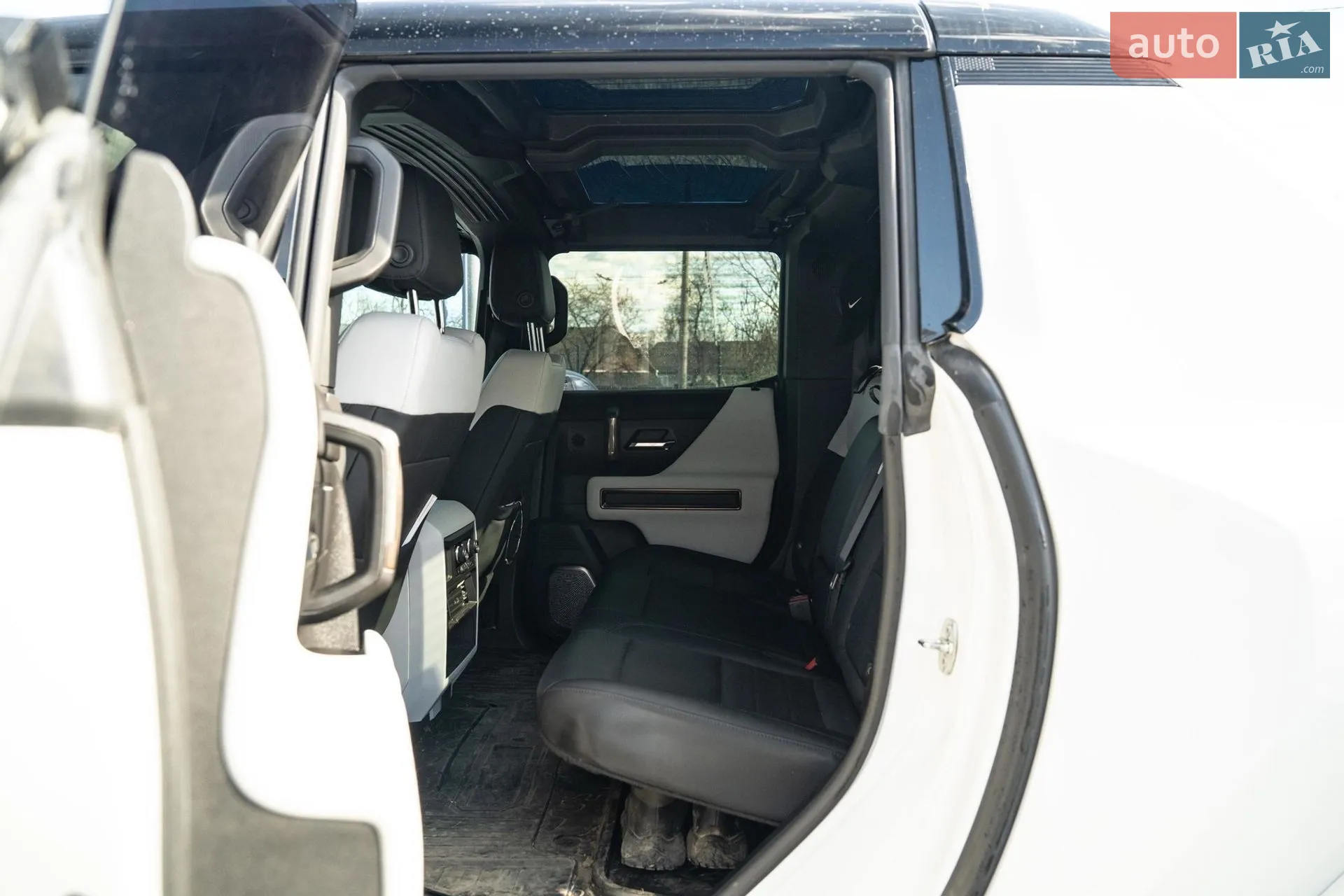 2023 GMC Hummer EV - мініатюра 42