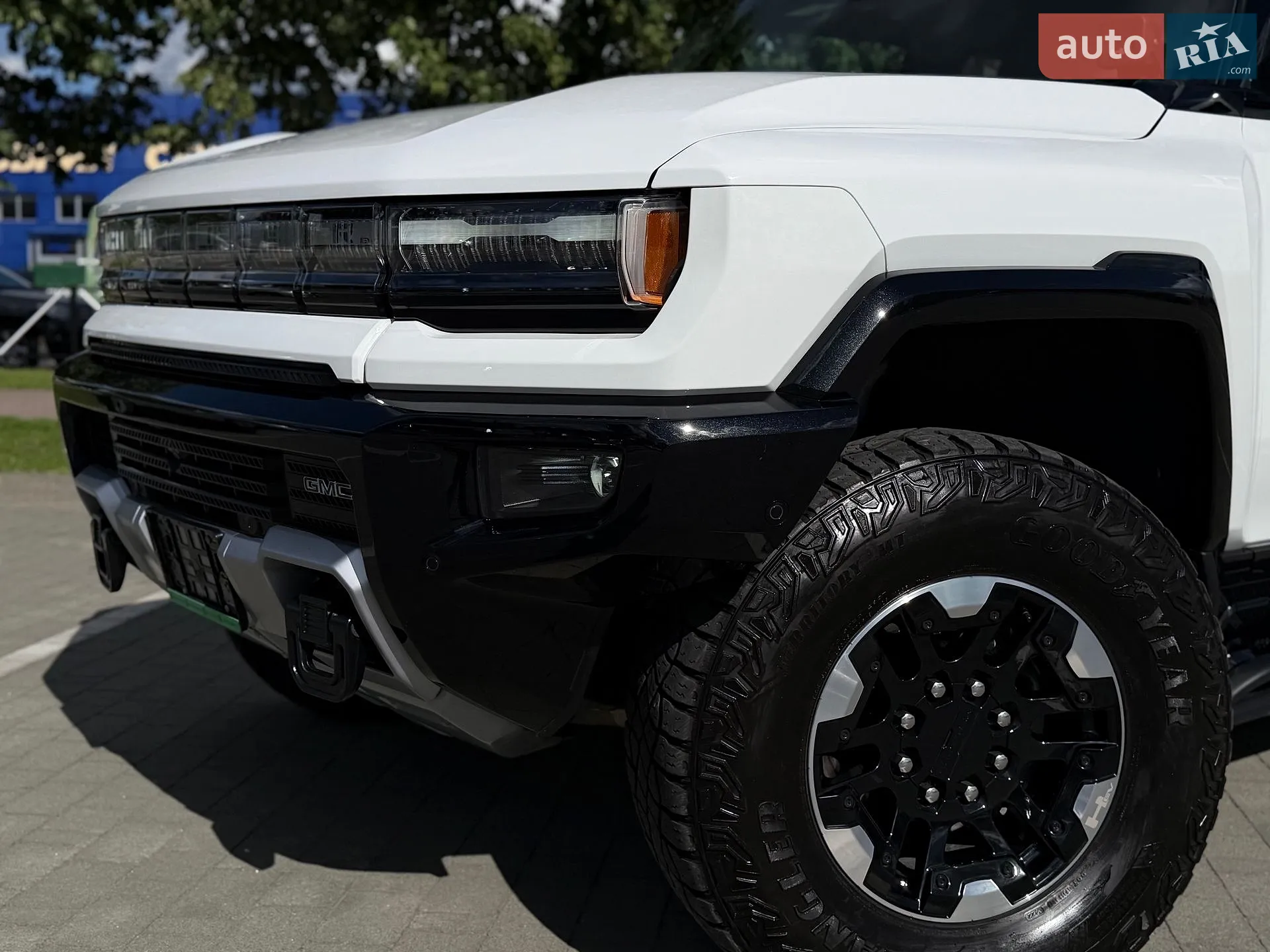 2023 GMC Hummer EV - мініатюра 18