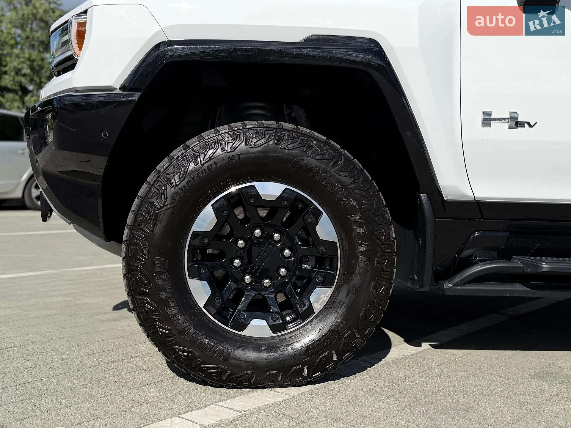 2023 GMC Hummer EV - мініатюра 26