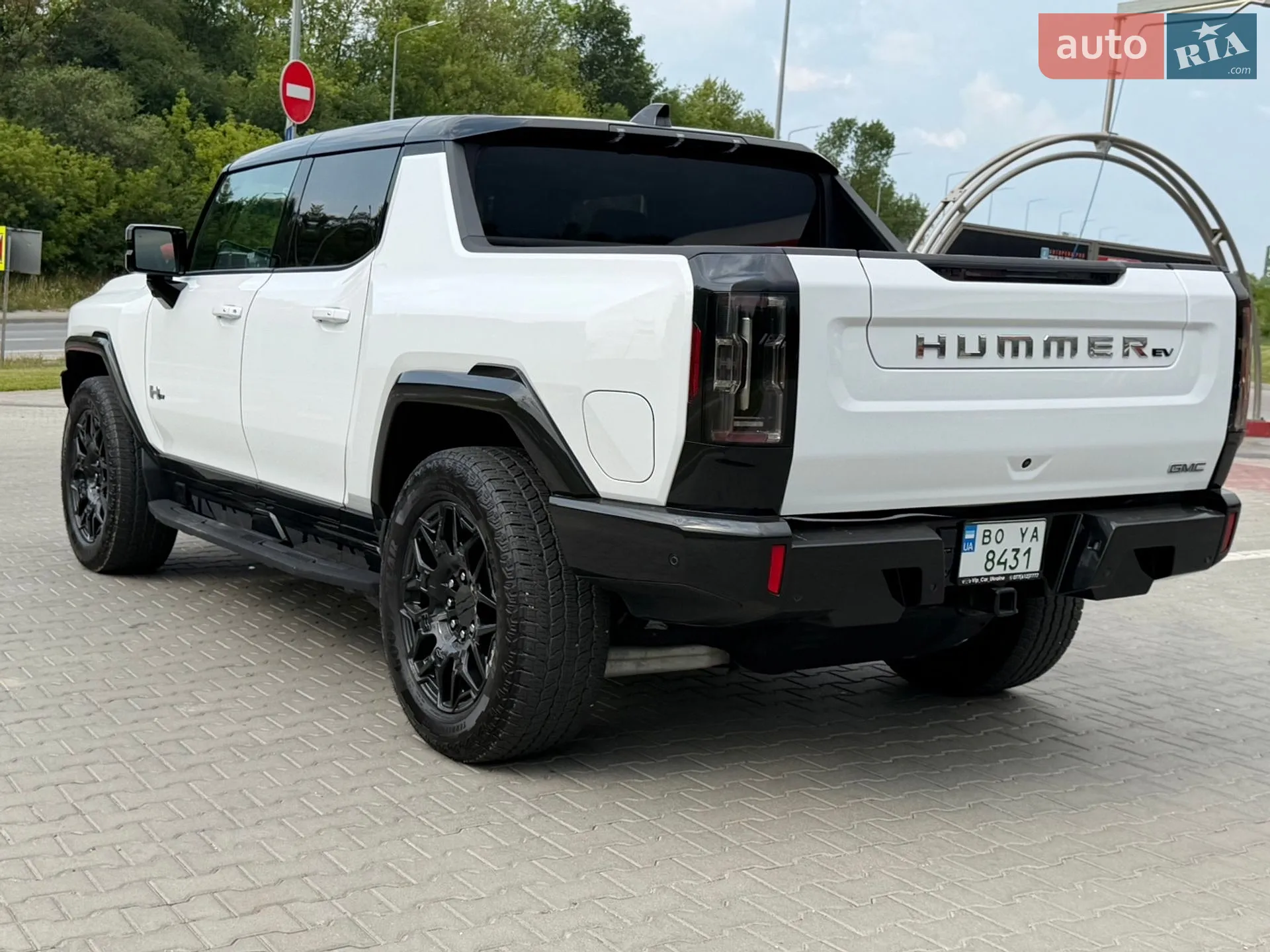 2024 GMC Hummer EV - мініатюра 10