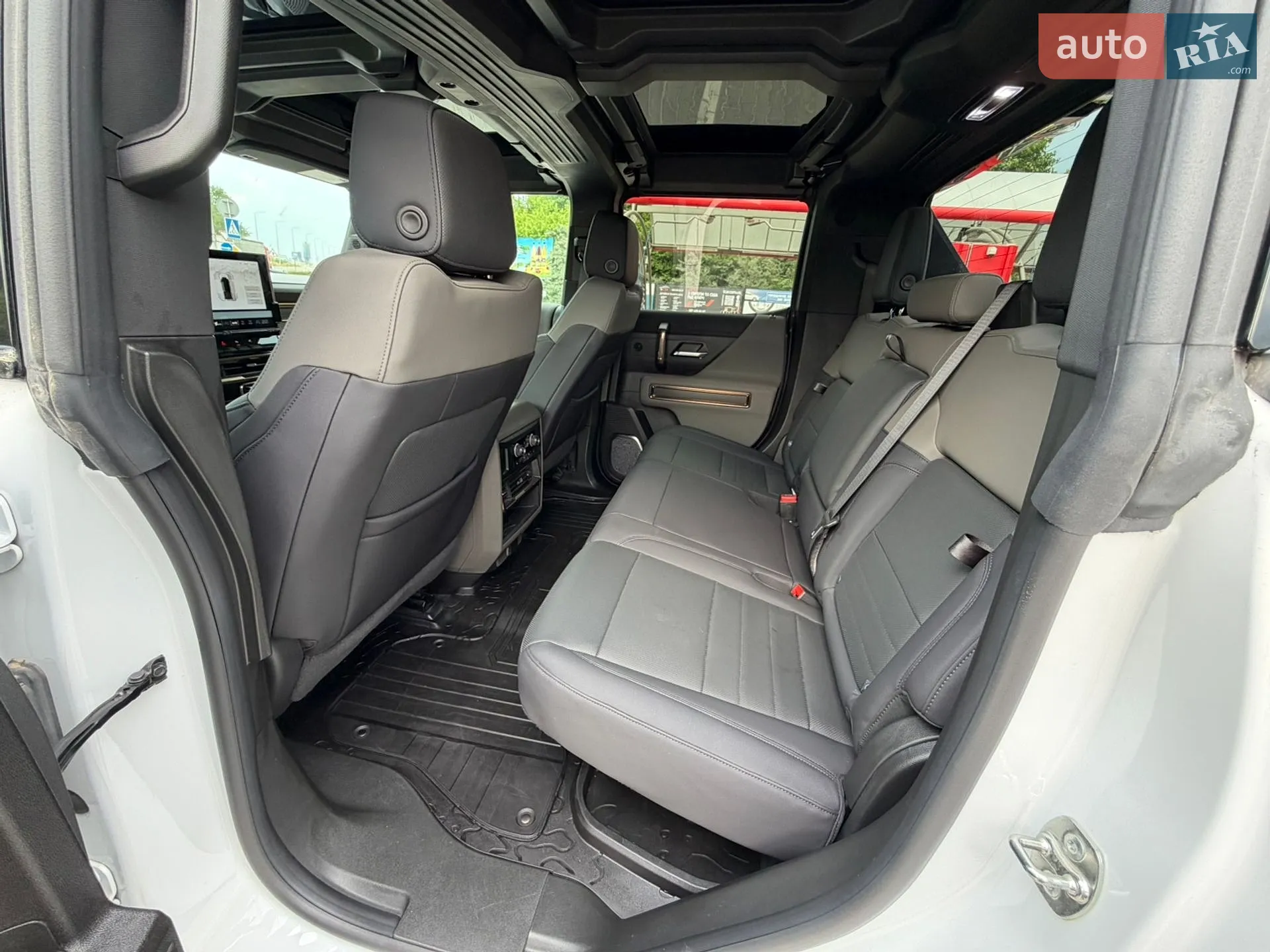 2024 GMC Hummer EV - мініатюра 19