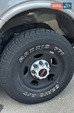 Мінівен GMC Savana 2005 в Києві