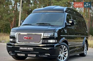 Минивэн GMC Savana 2020 в 