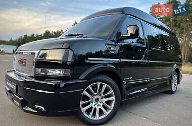 Минивэн GMC Savana 2020 в 