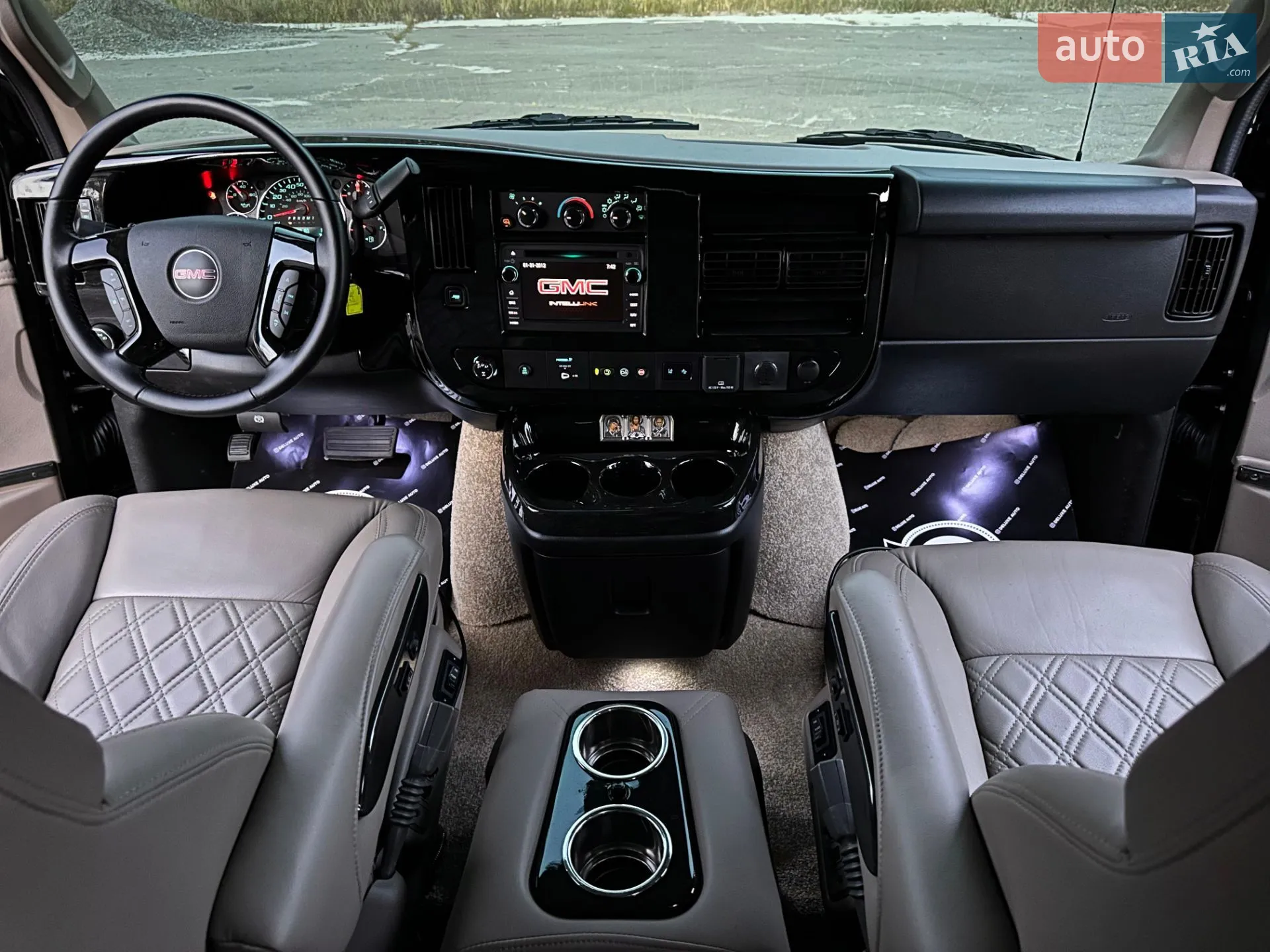 2020 GMC Savana - мініатюра 36