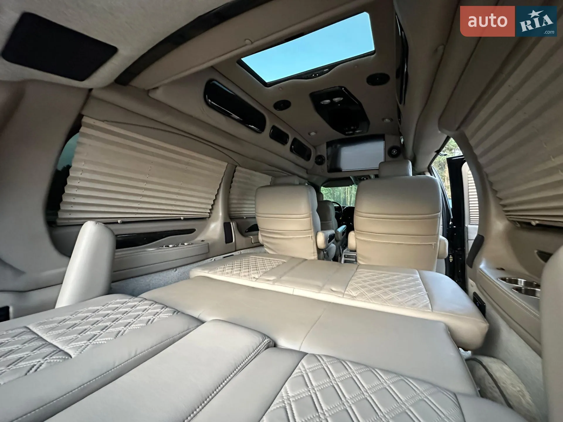 2020 GMC Savana - мініатюра 101