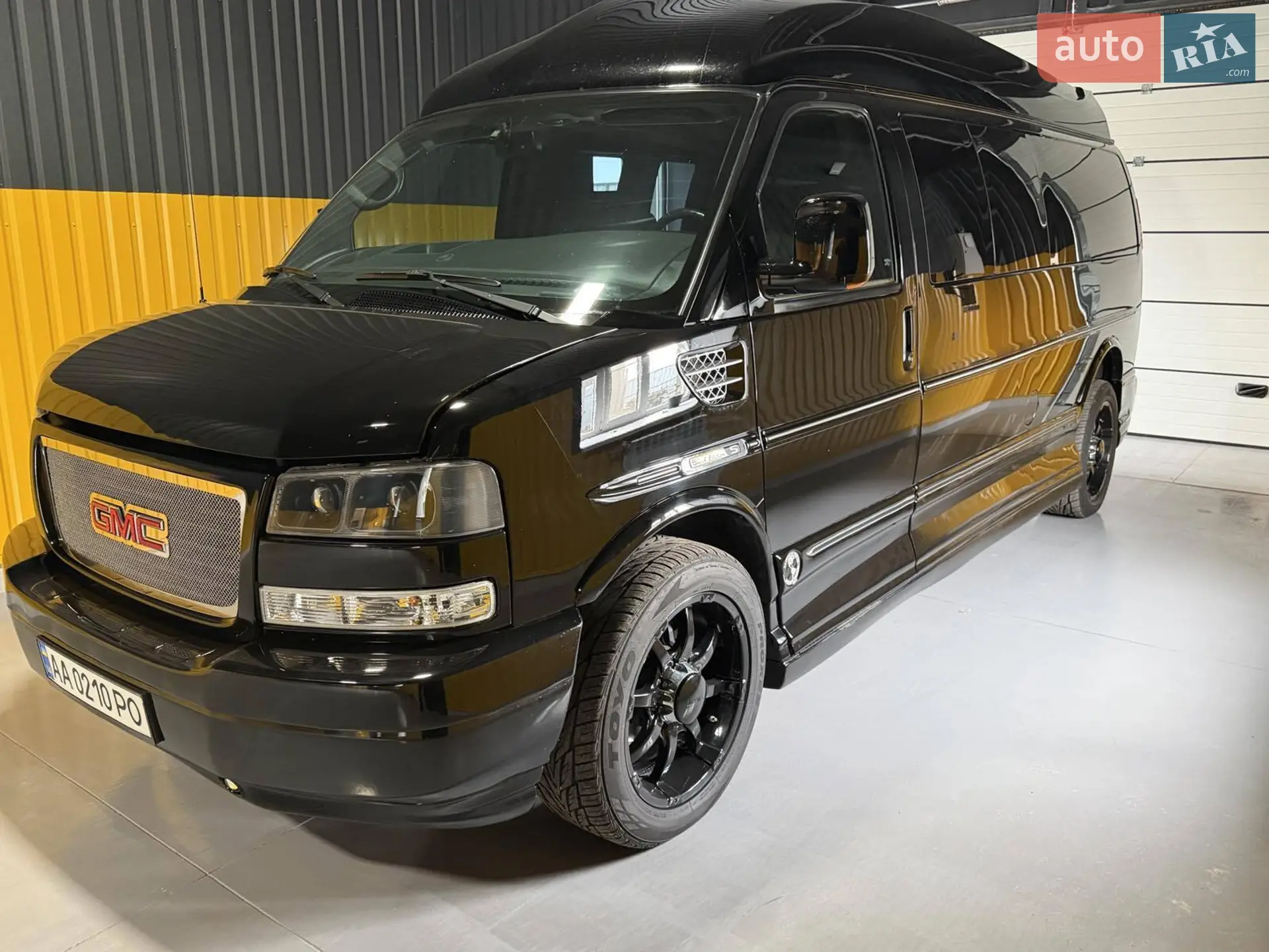 2010 GMC Savana - мініатюра 5