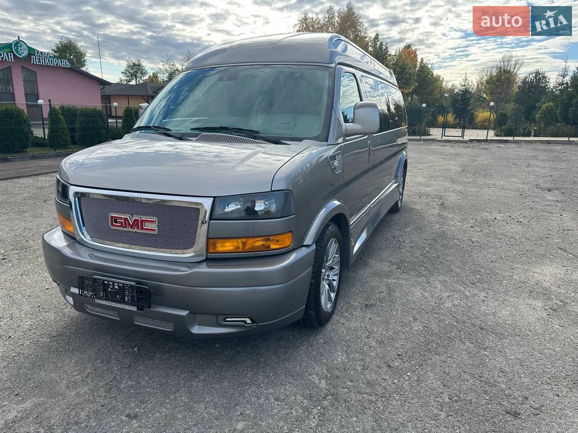 2020 GMC Savana - мініатюра 14