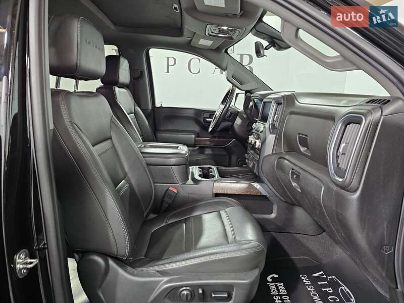 Пікап GMC Sierra 2019 в Києві