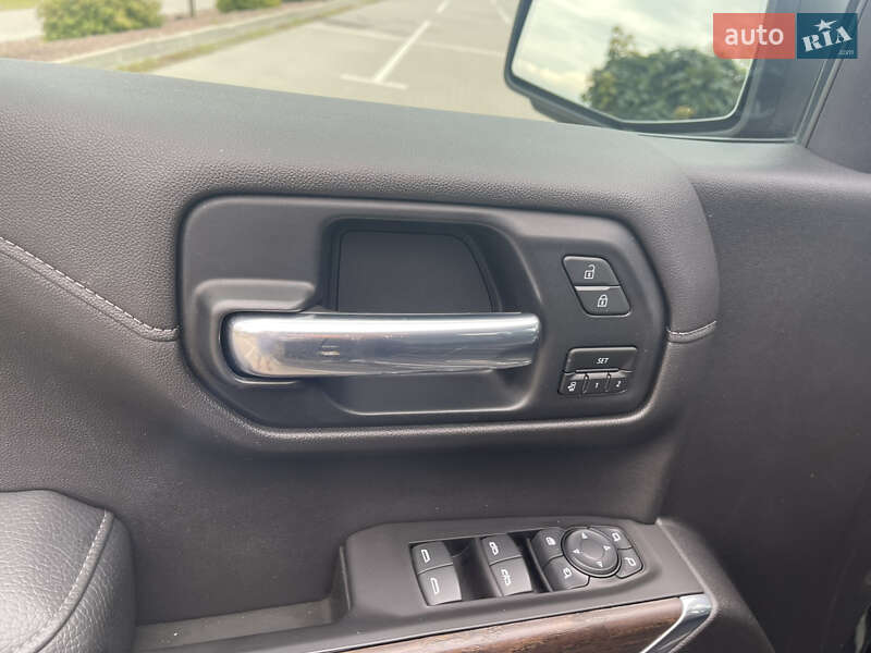 Пікап GMC Sierra 2020 в Києві