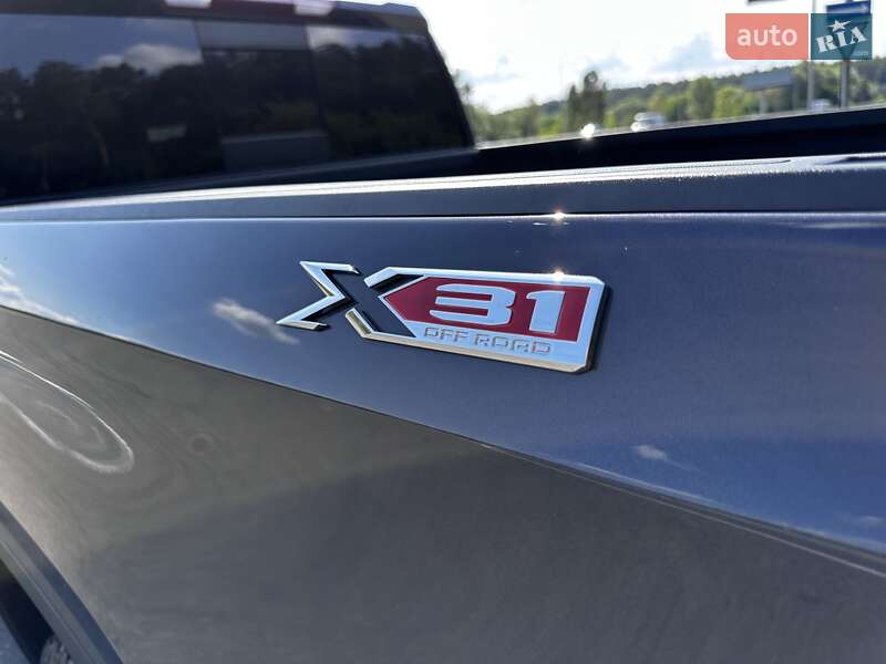 Пикап GMC Sierra 2022 в Киеве