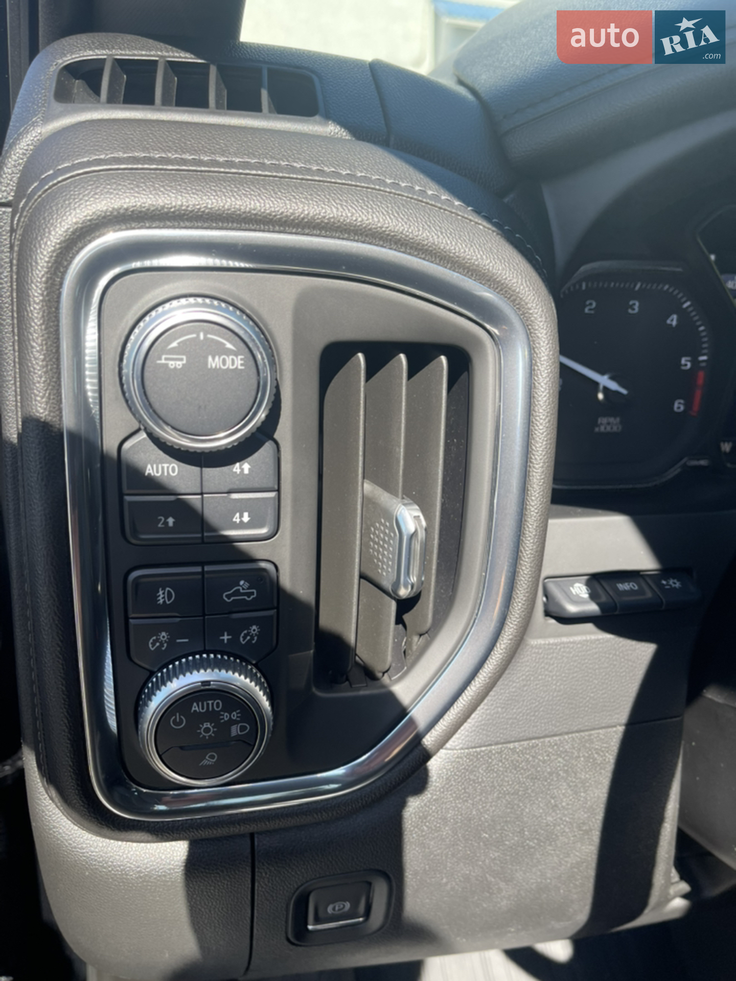 2020 GMC Sierra - мініатюра 14