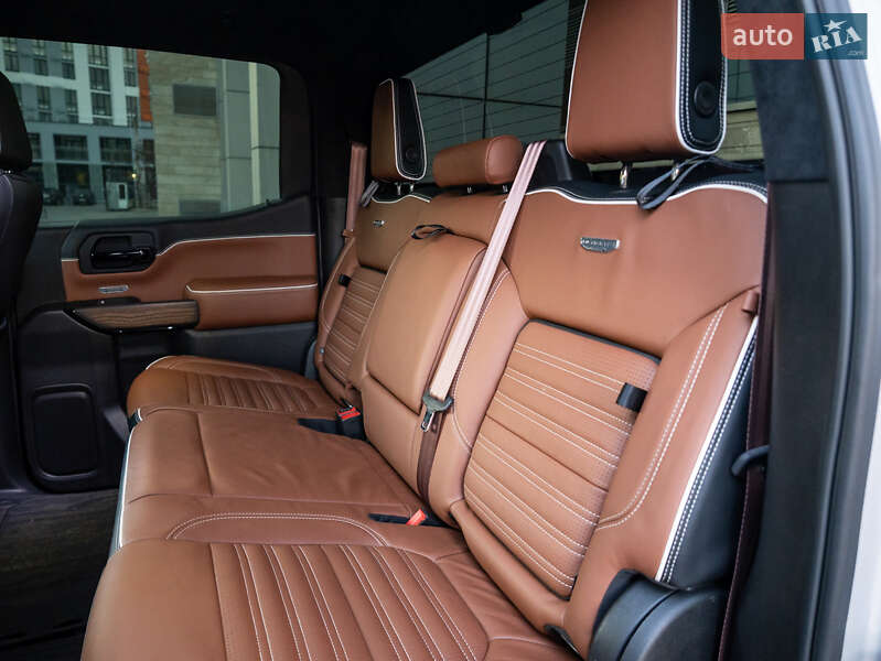 Пікап GMC Sierra 2021 в Києві