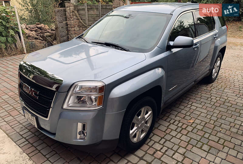 Позашляховик / Кросовер GMC Terrain 2015 в Чорткові