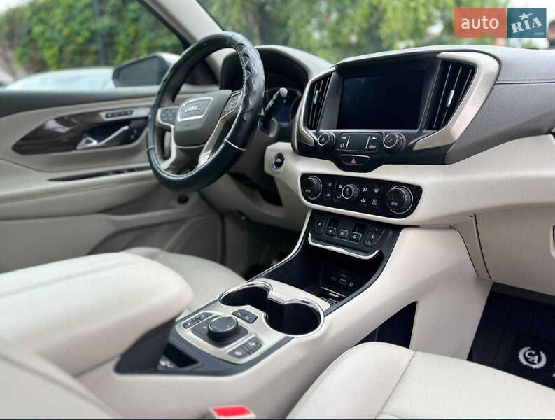 Внедорожник / Кроссовер GMC Terrain 2018 в Черновцах