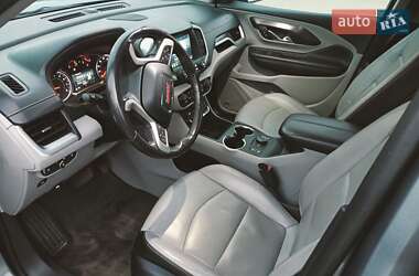 Внедорожник / Кроссовер GMC Terrain 2018 в 