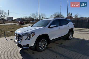 Внедорожник / Кроссовер GMC Terrain 2022 в 