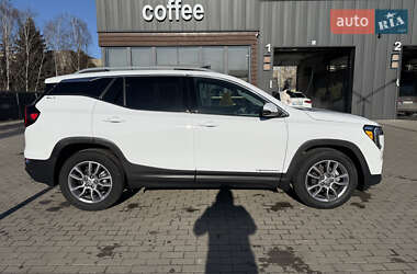 Внедорожник / Кроссовер GMC Terrain 2022 в 