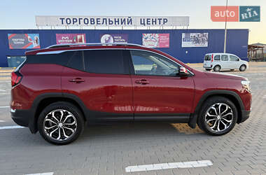 Позашляховик / Кросовер GMC Terrain 2019 в 