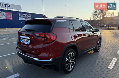Позашляховик / Кросовер GMC Terrain 2019 в 