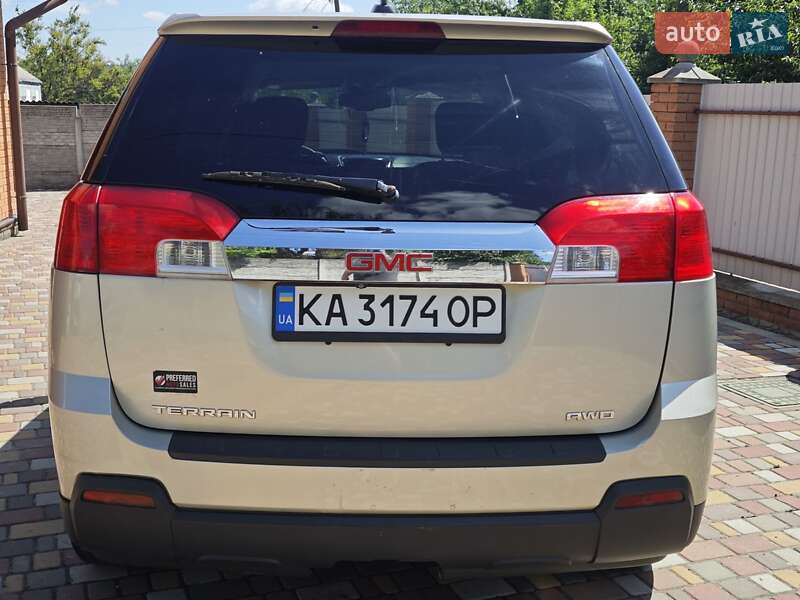 Внедорожник / Кроссовер GMC Terrain 2014 в Киеве