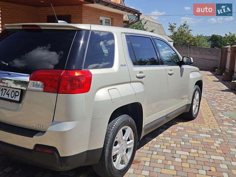 Внедорожник / Кроссовер GMC Terrain 2014 в Киеве