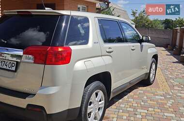 Позашляховик / Кросовер GMC Terrain 2014 в 