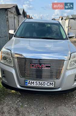 Внедорожник / Кроссовер GMC Terrain 2015 в 