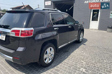 Внедорожник / Кроссовер GMC Terrain 2013 в 