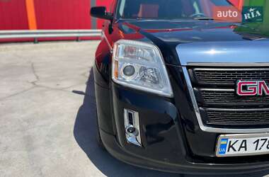 Внедорожник / Кроссовер GMC Terrain 2016 в 