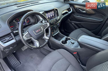 Внедорожник / Кроссовер GMC Terrain 2018 в 
