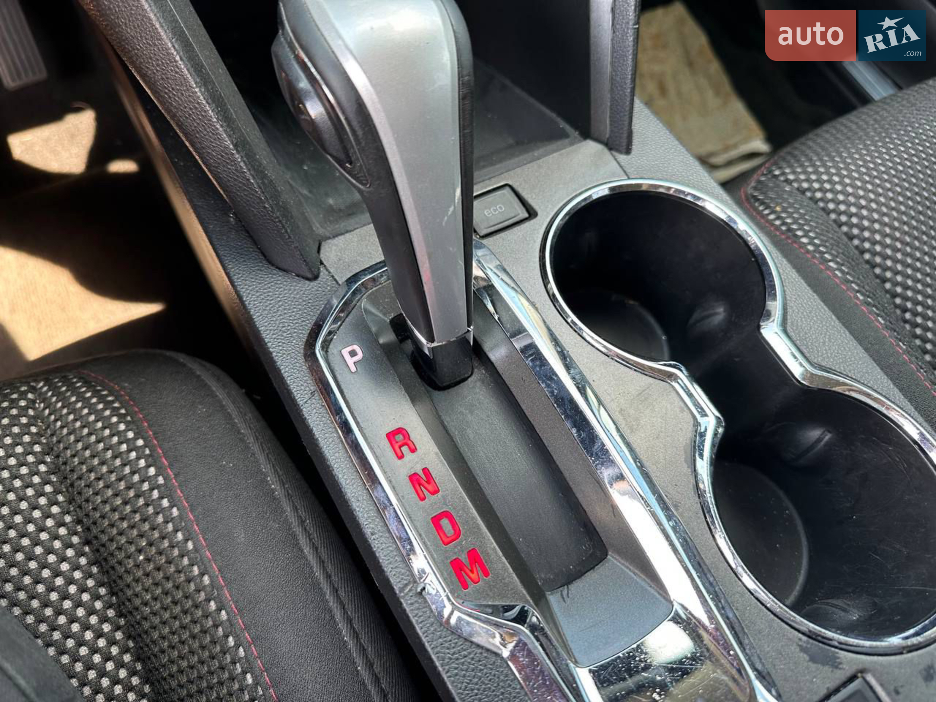 2015 GMC Terrain - мініатюра 32