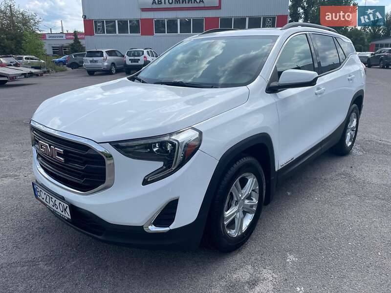 Внедорожник / Кроссовер GMC Terrain 2018 в 