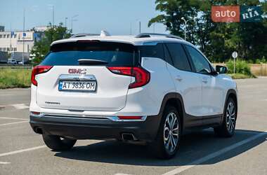 Внедорожник / Кроссовер GMC Terrain 2019 в 