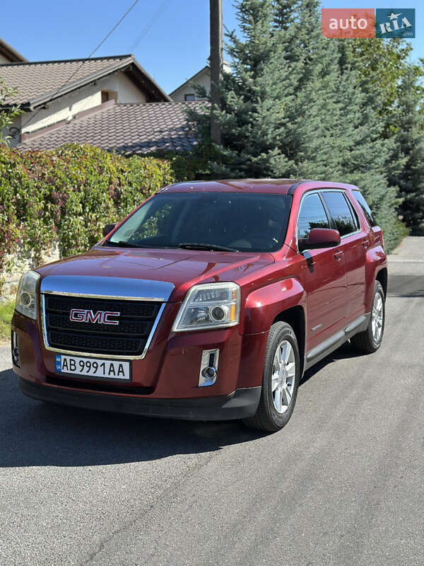 Внедорожник / Кроссовер GMC Terrain 2010 в 