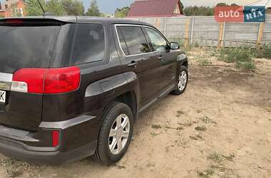 Внедорожник / Кроссовер GMC Terrain 2016 в 