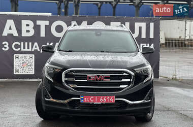 Внедорожник / Кроссовер GMC Terrain 2018 в 