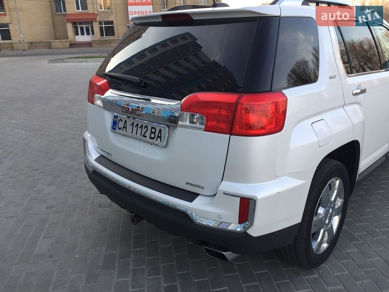 Внедорожник / Кроссовер GMC Terrain 2015 в Черкассах