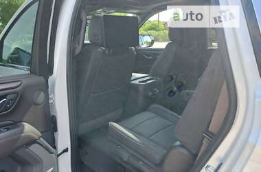 Внедорожник / Кроссовер GMC Yukon 2023 в 
