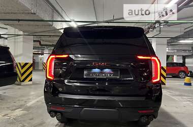 Внедорожник / Кроссовер GMC Yukon 2021 в 