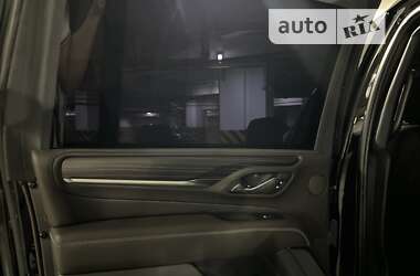 Внедорожник / Кроссовер GMC Yukon 2021 в 