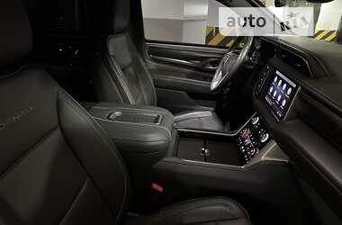 Внедорожник / Кроссовер GMC Yukon 2021 в 