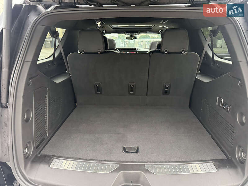 Внедорожник / Кроссовер GMC Yukon 2022 в Киеве